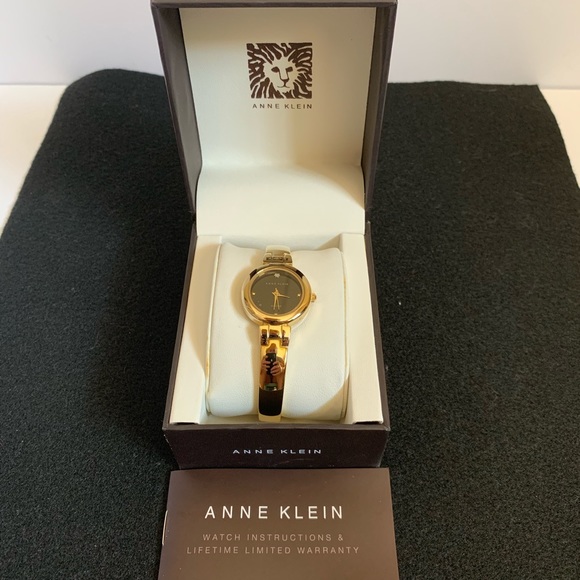 ‼️SOLD‼️ ANNE KLEIN Gold Tone Diamond Accent Watch - Picture 6 of 8